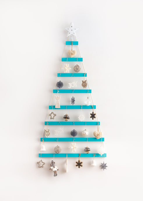 Turquoise Artisan Wall Christmas Tree