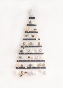 Charcoal Artisan Wall Christmas Tree