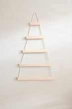 Load image into Gallery viewer, Natural Artisan Wall Christmas Tree